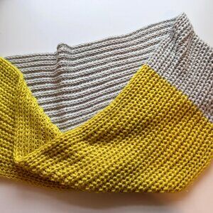 Loft Large Soft Chunky Knit Circle Infinity Scarf Yellow Gray